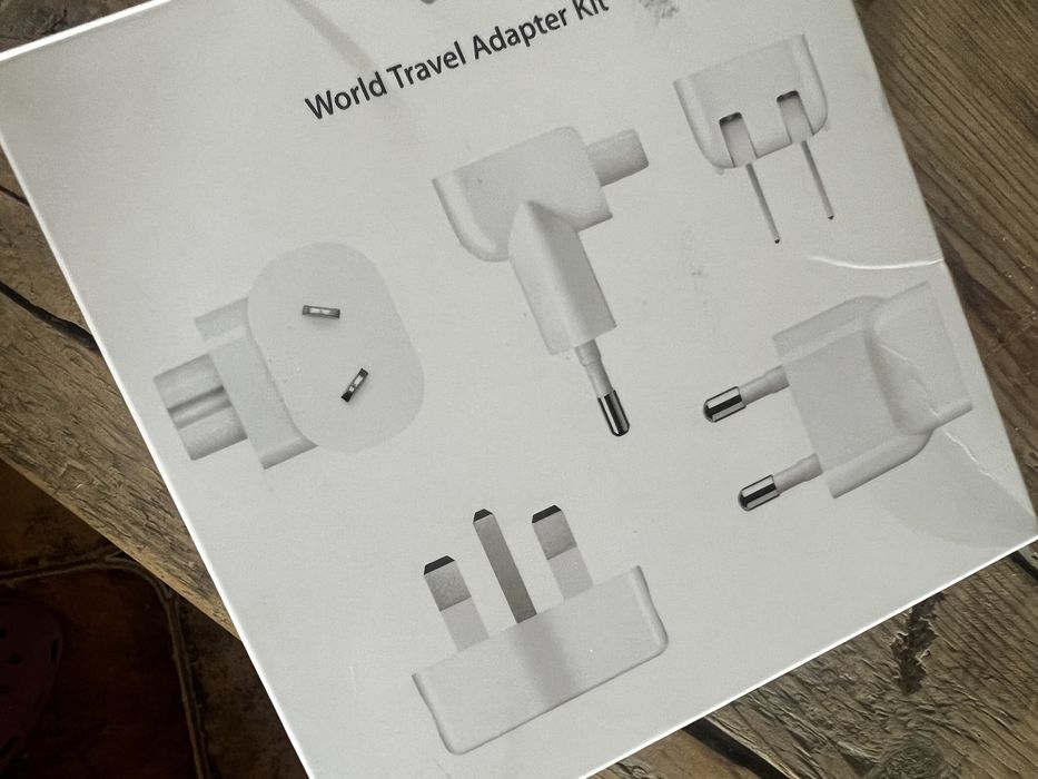 Iphone adapter kit