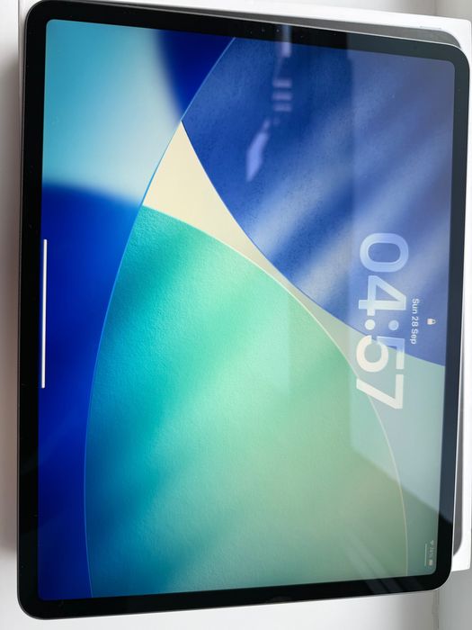 Apple iPad Pro 12.9 2020 Wi-Fi 256GB Space Gray MXAT2 + клавіатура