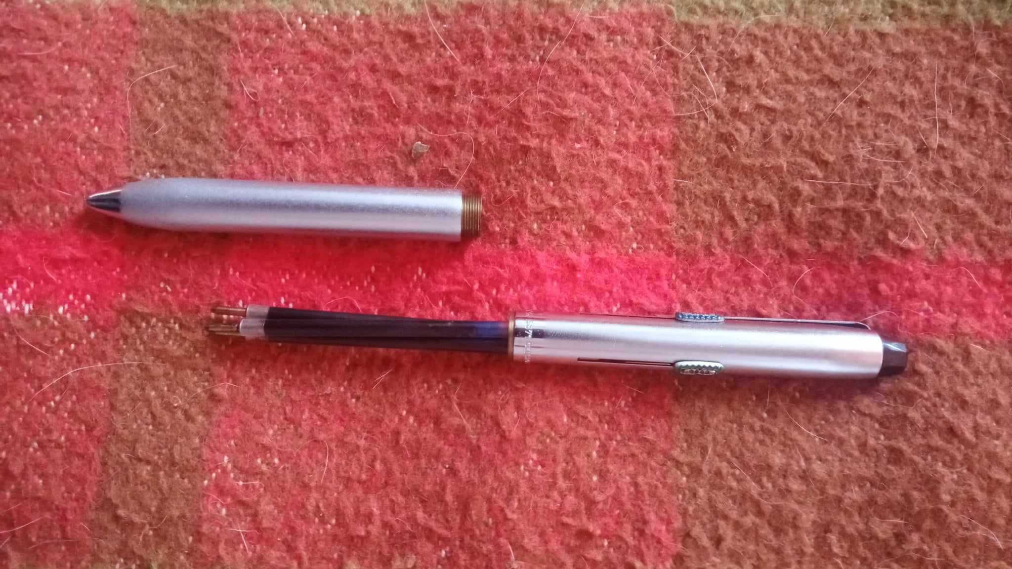 Stary długopis TOISON DOR/trzykolorowy/PRL/unikat