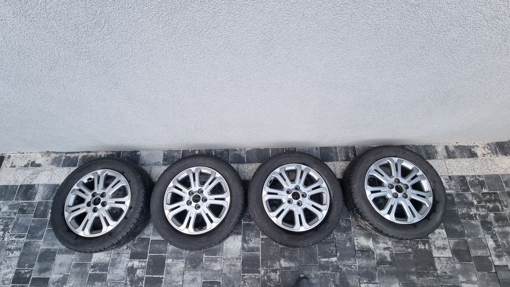 Komplet Kół Aluminiowe Renault Trafic Vivaro 215/60r17c rozstw 5x114.3