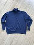Sweter z dlugim rekawem