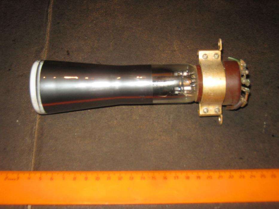 ЭЛТ в стальном футляре