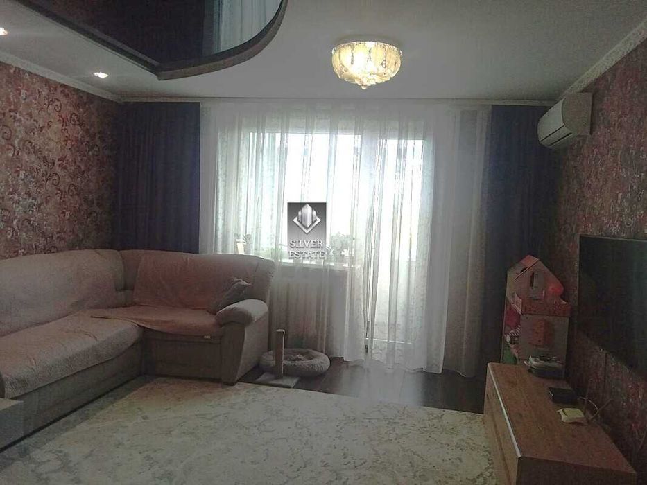 Продам 3-кімнатну квартиру в Шевченківському районі, вул. Брюлова