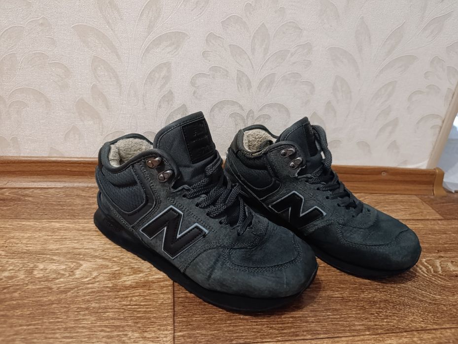 Зимові кросівки New balance 41 розмір устілка 26.5 см.