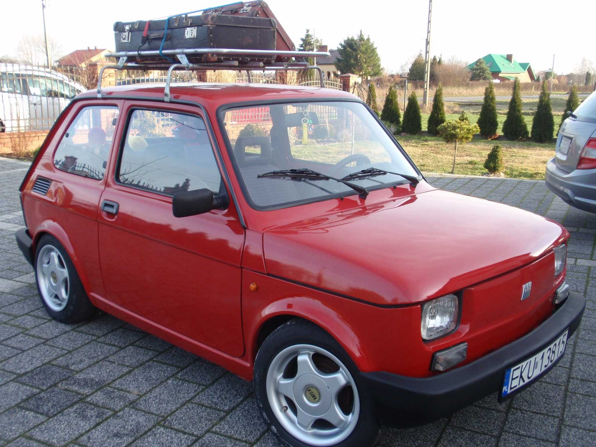 zadbany Fiat 126 EL, właściciel