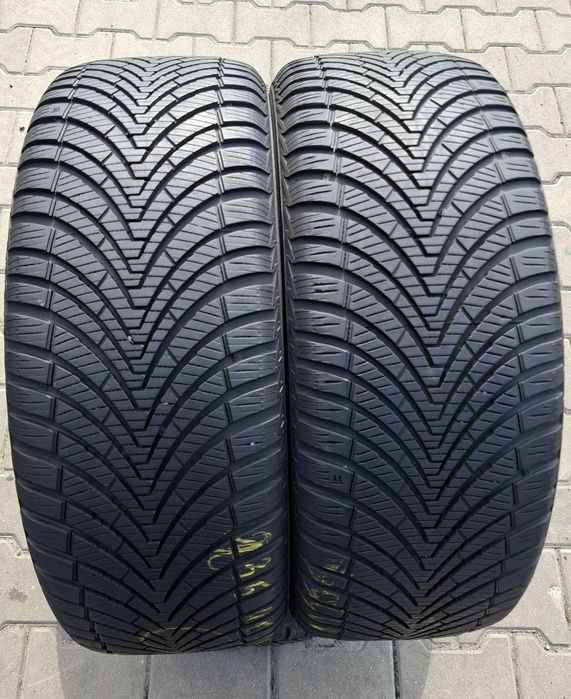 Opony 235/45/18 Kumho Solus 4S HA32