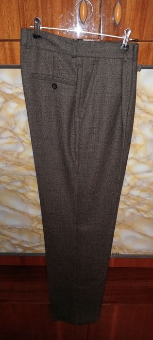 Продам нові брюки та краватки