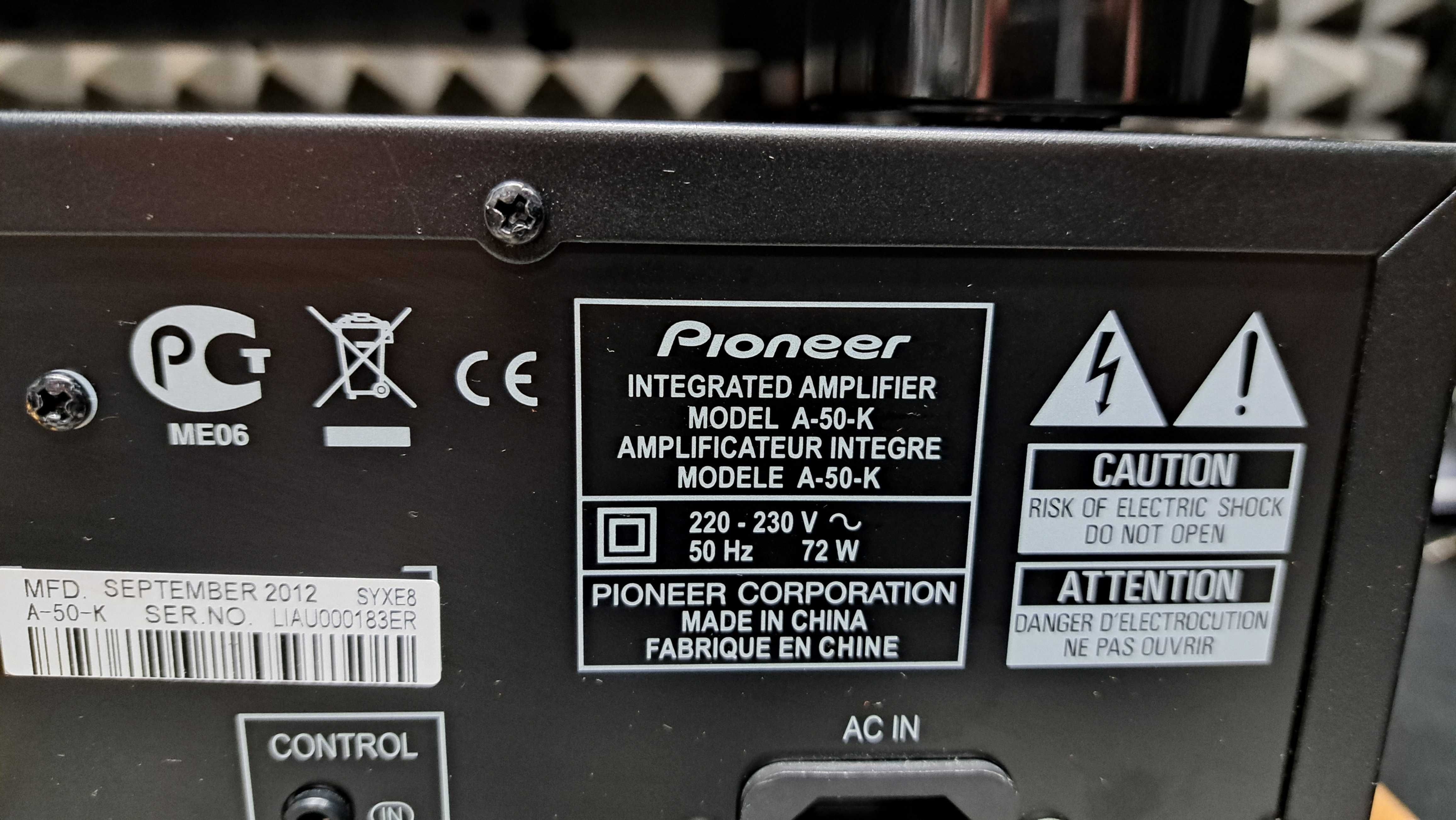 Wzmacniacz Pioneer A-50-K z pilotem