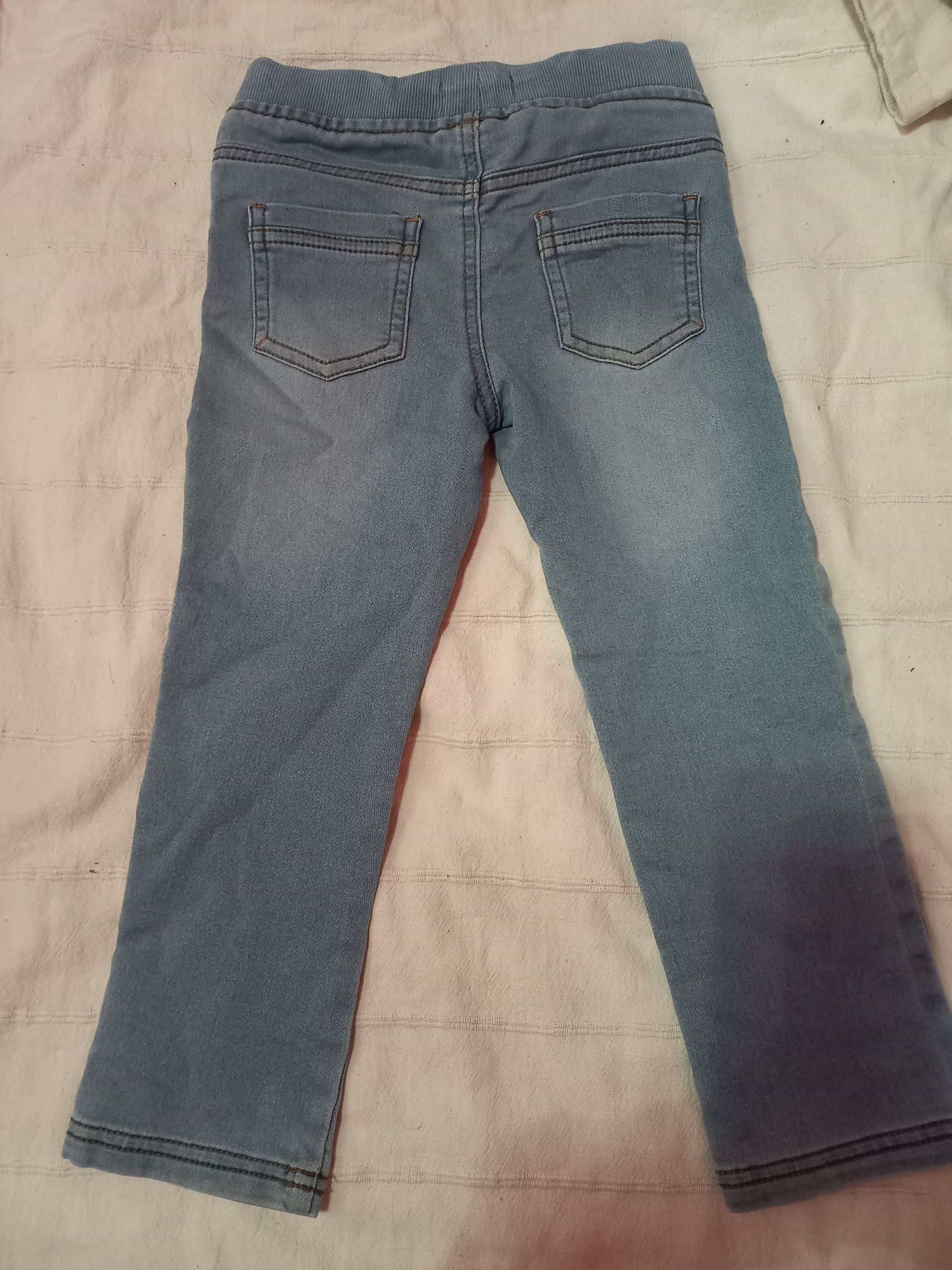 Spodnie jeans 110