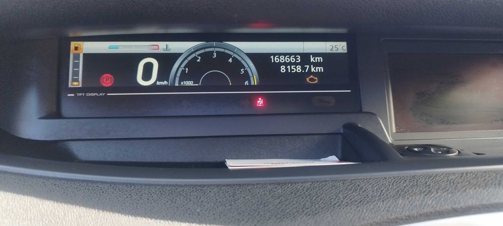 Renault granscenic 2010