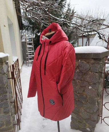Весенняя женская куртка удлиненная плащ пуховик ветровка пальто 56р