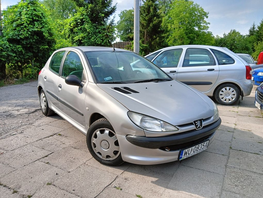 Peugeot 206 1,1 Benz 01r bdb stan ładny zadbany do jazdy