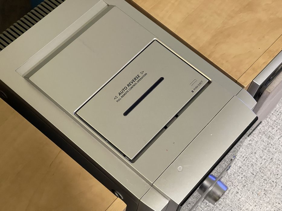 Музичний центр Samsung MM-ZJ8