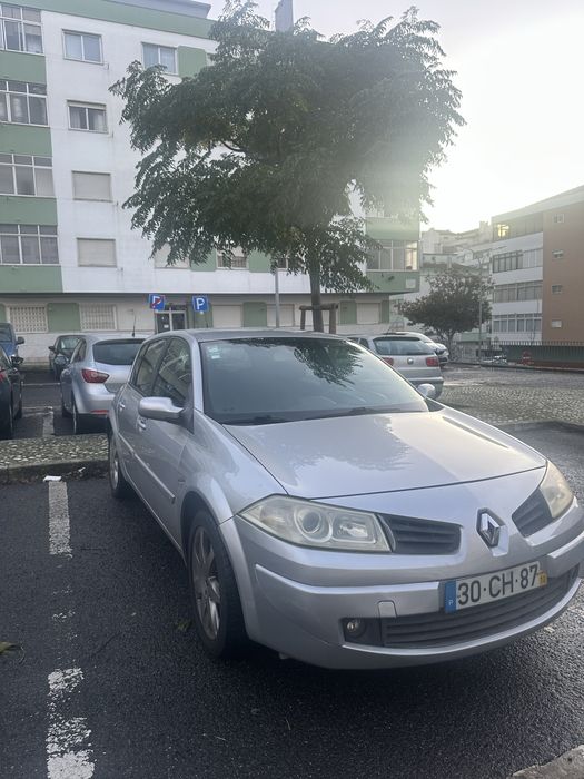 Renault megane 1490€!