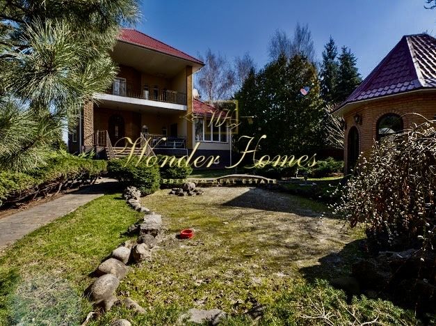 Продажа дома 460 м2  в Софиевская Борщаговка, бессейн, сауна, сад.