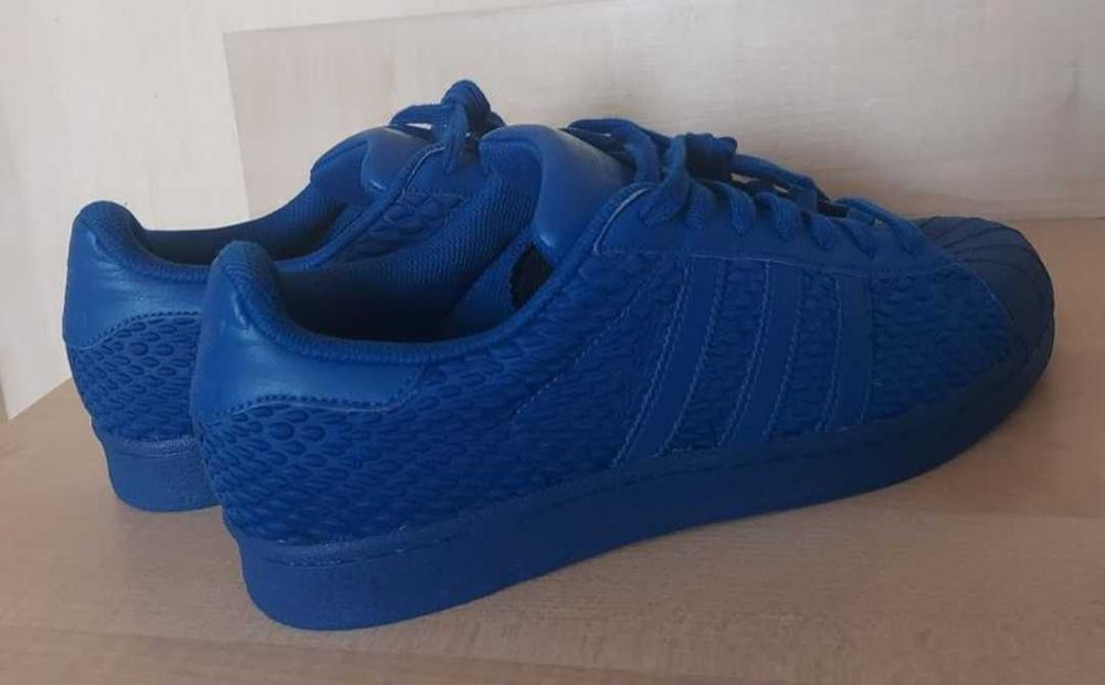 Чоловічі кросівки Adidas 43.5 розмір