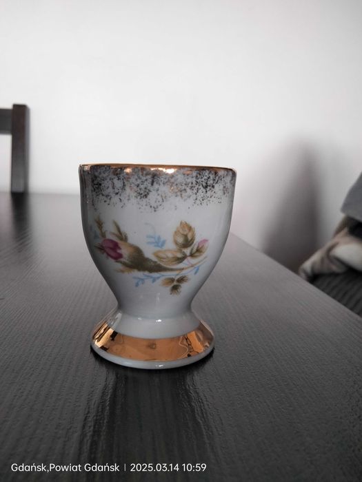 Porcelanowy kieliszek  na Wielkanoc, kieliszek do jajek Chodzież
