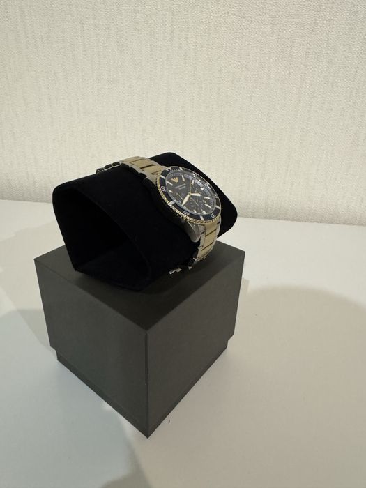 Часы Emporio armani diver