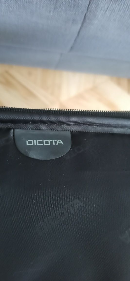 Torba na laptopa