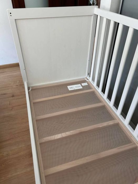 Łóżeczko IKEA dla niemowlaka