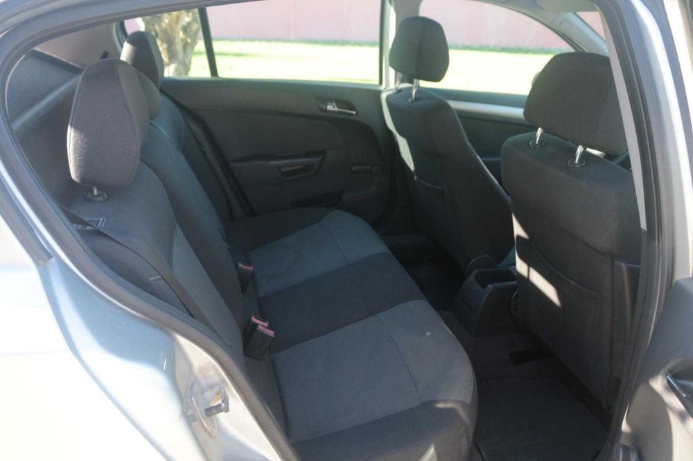 Opel Astra 1.3 CDTi Elegance