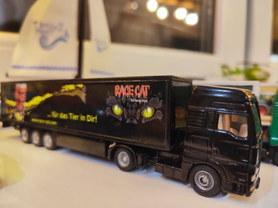 Ciężarówka marki SIKU