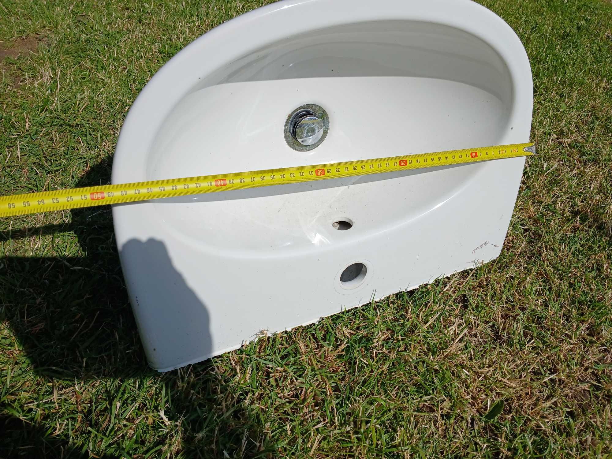 umywalka z pod nogą .szer 50cm