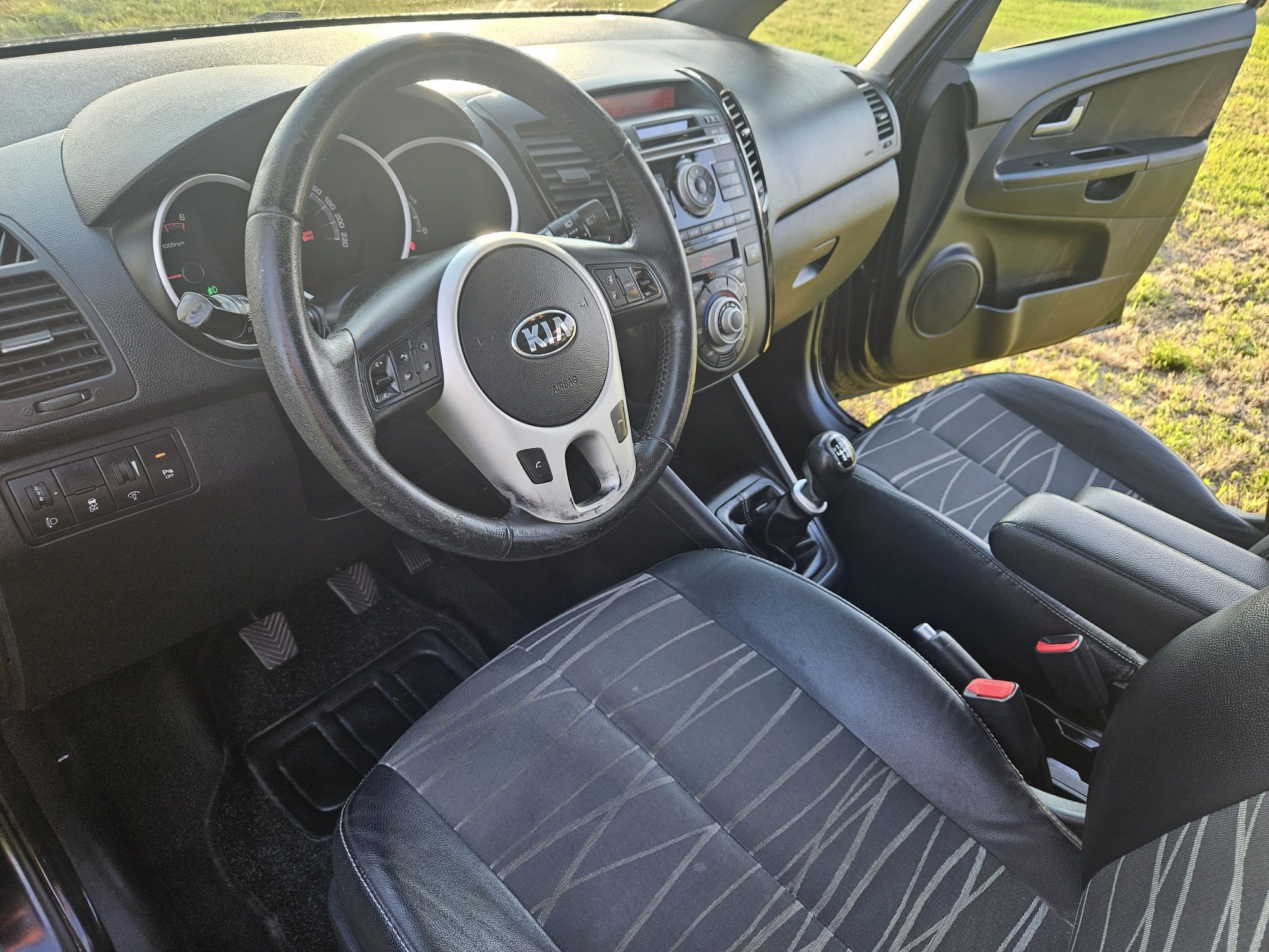 Kia Venga 2013r. 1.6Crdi 128KM Panorama Kamera Ładny OKAZJA ZAMIANA!!!