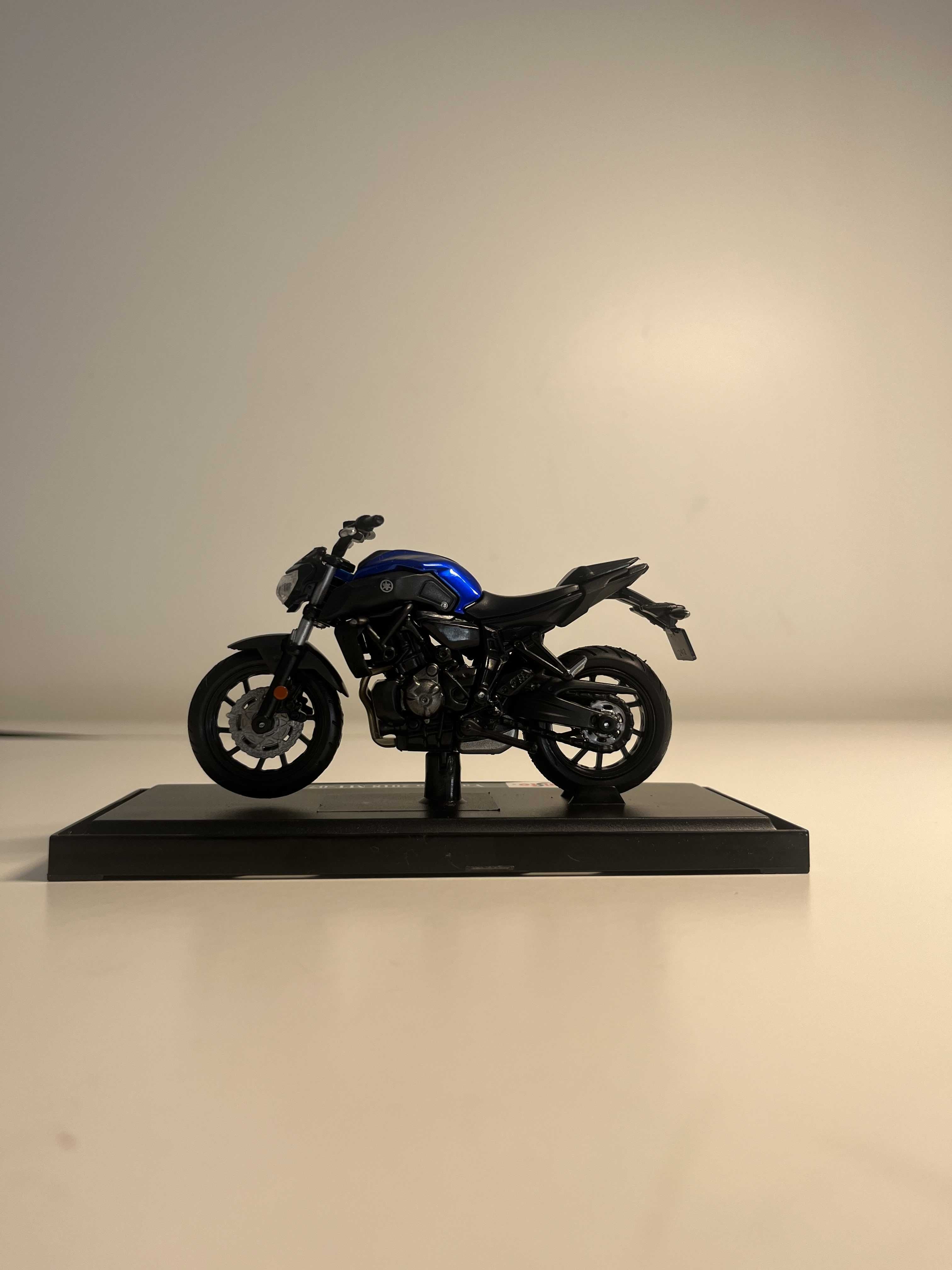 Mota mt-07 miniatura
