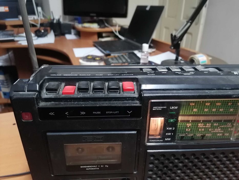 Radiomagnetofon RFT R4200