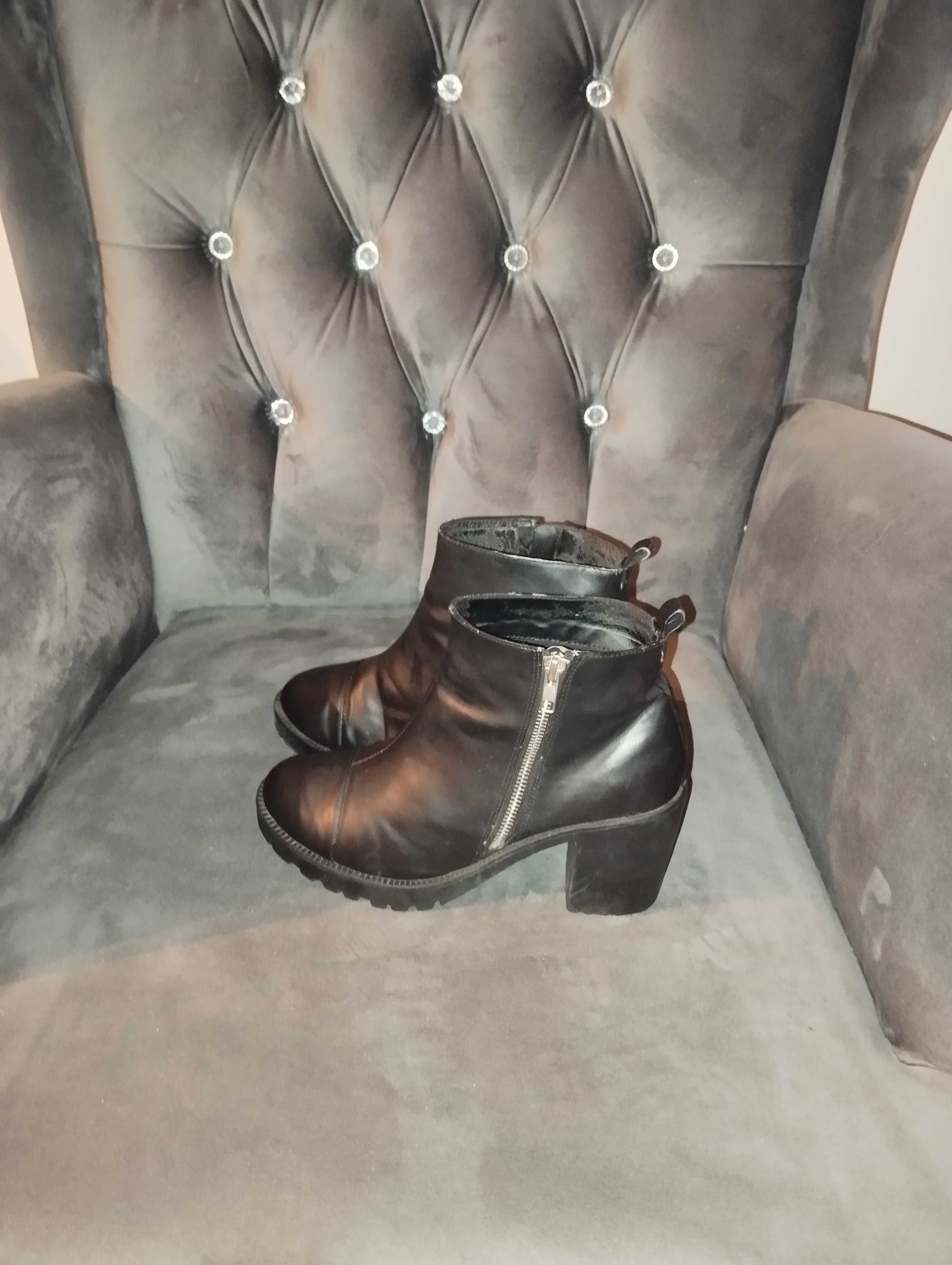Buty botki 39 Dunnes
