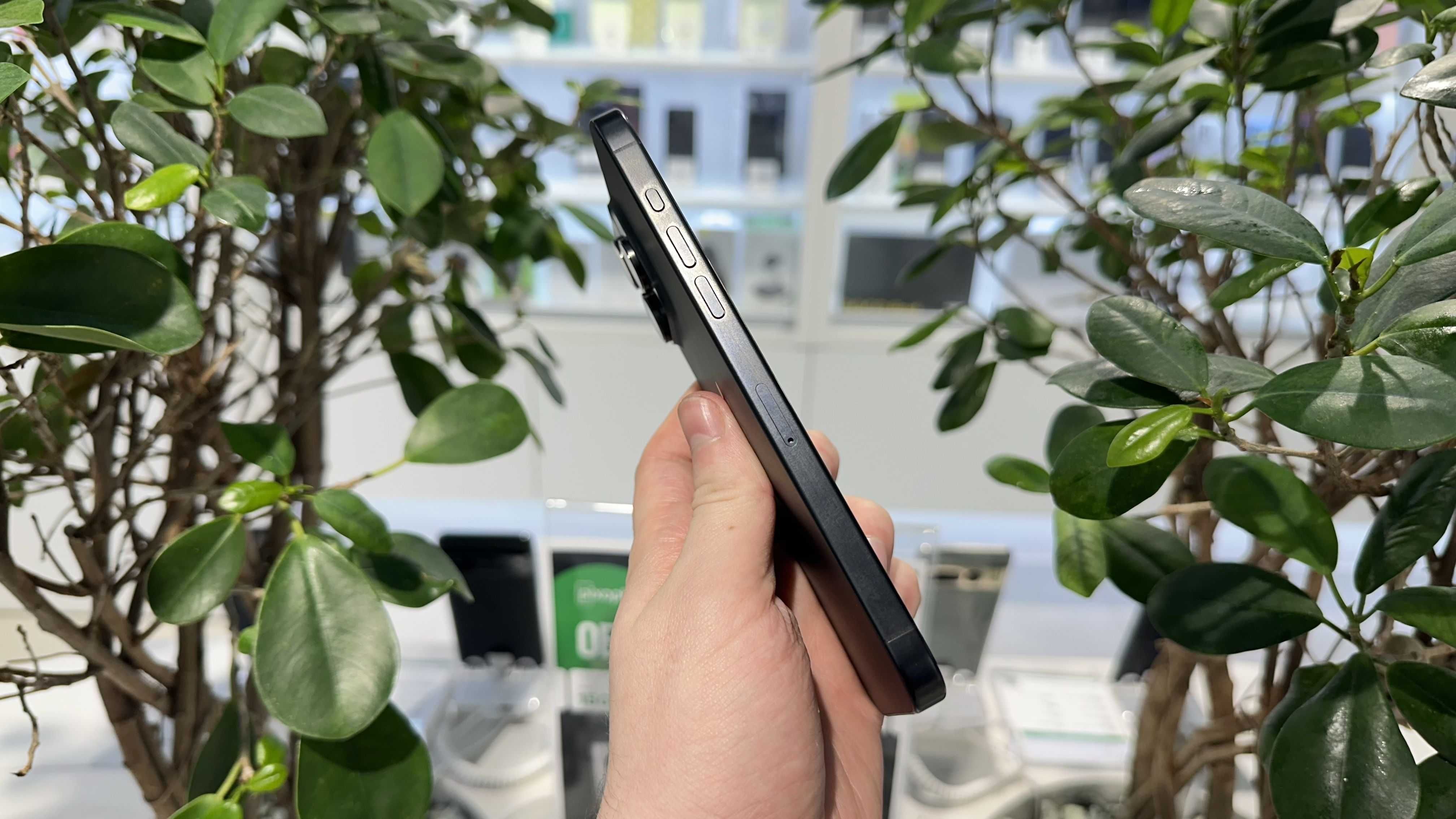 Оплата частинами 0% Apple iPhone 15 Pro 128GB Black Titanium Гарантія