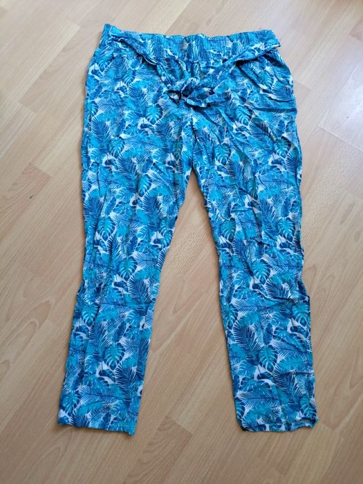 Spodnie damskie róż.44