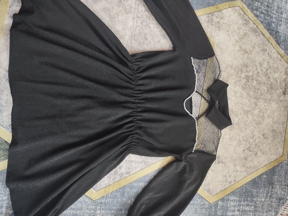 Жіноче нарядне плаття