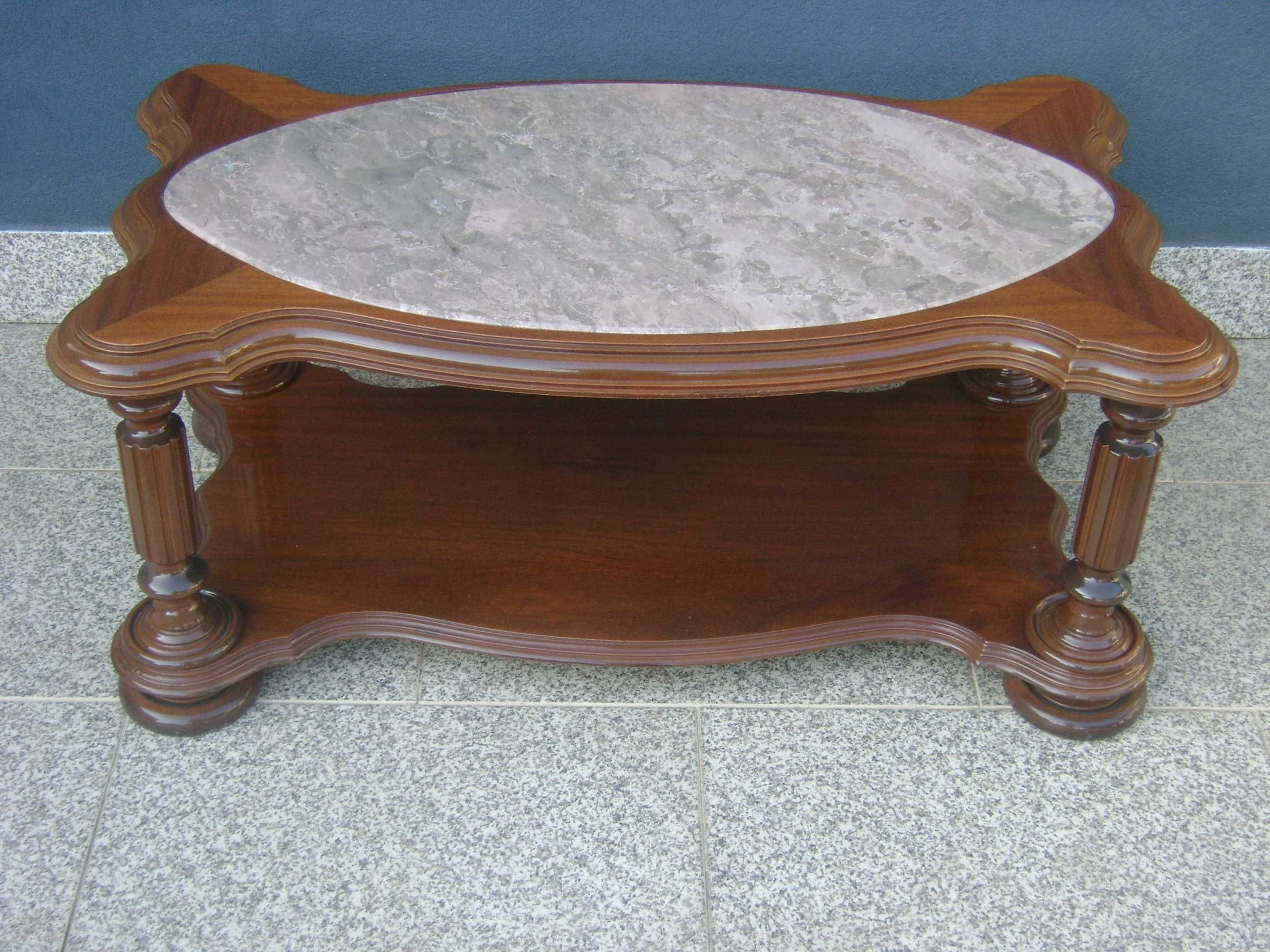 Mesa de centro em madeira c/ mármore