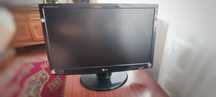 Продам монітор LG Flatron W2243T-PF