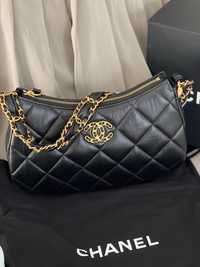 Сумка Chanel hobo