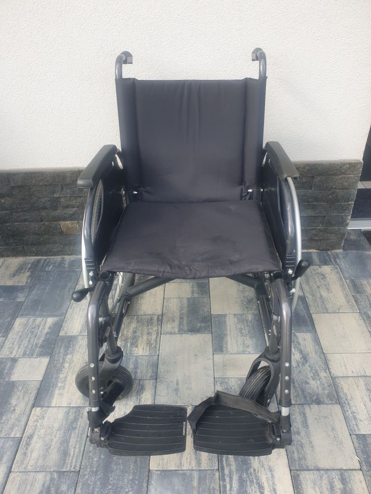 Wózek inwalidzki Vermeiren D200