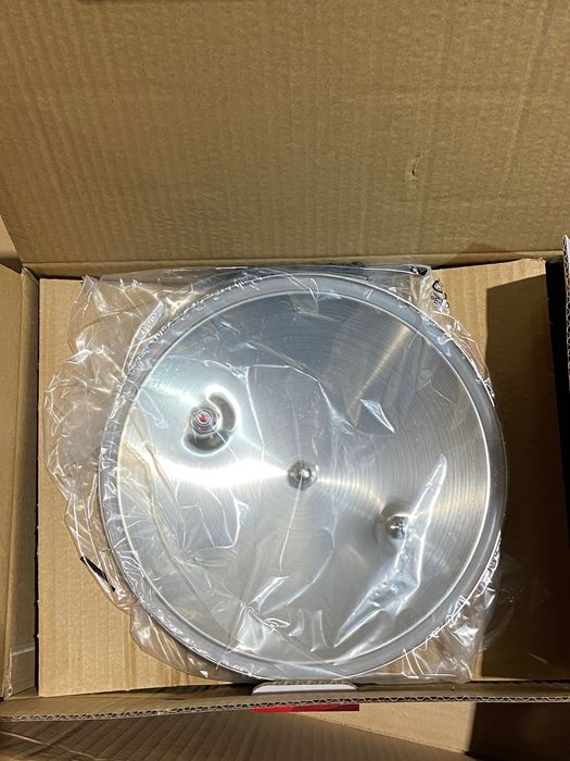 Panela de pressão 6l NOVA