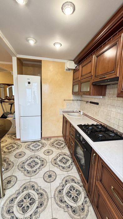 Продад 3-кім квартири в ценрі. Вул. Князів Острозьких