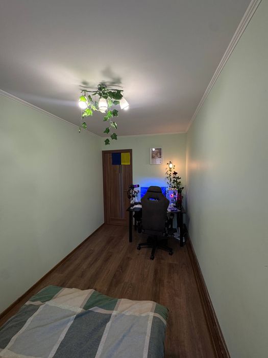 Оренда кімнати в центрі м. Івано-Франківськ (на підслення)