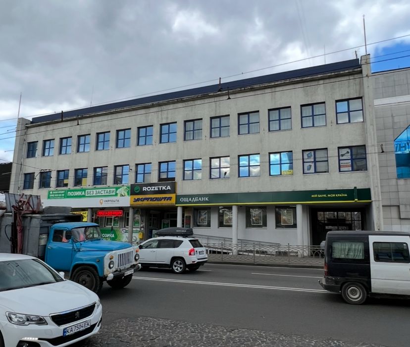 Центр! Укрпошта, навпроти ЦУМу, 20м²