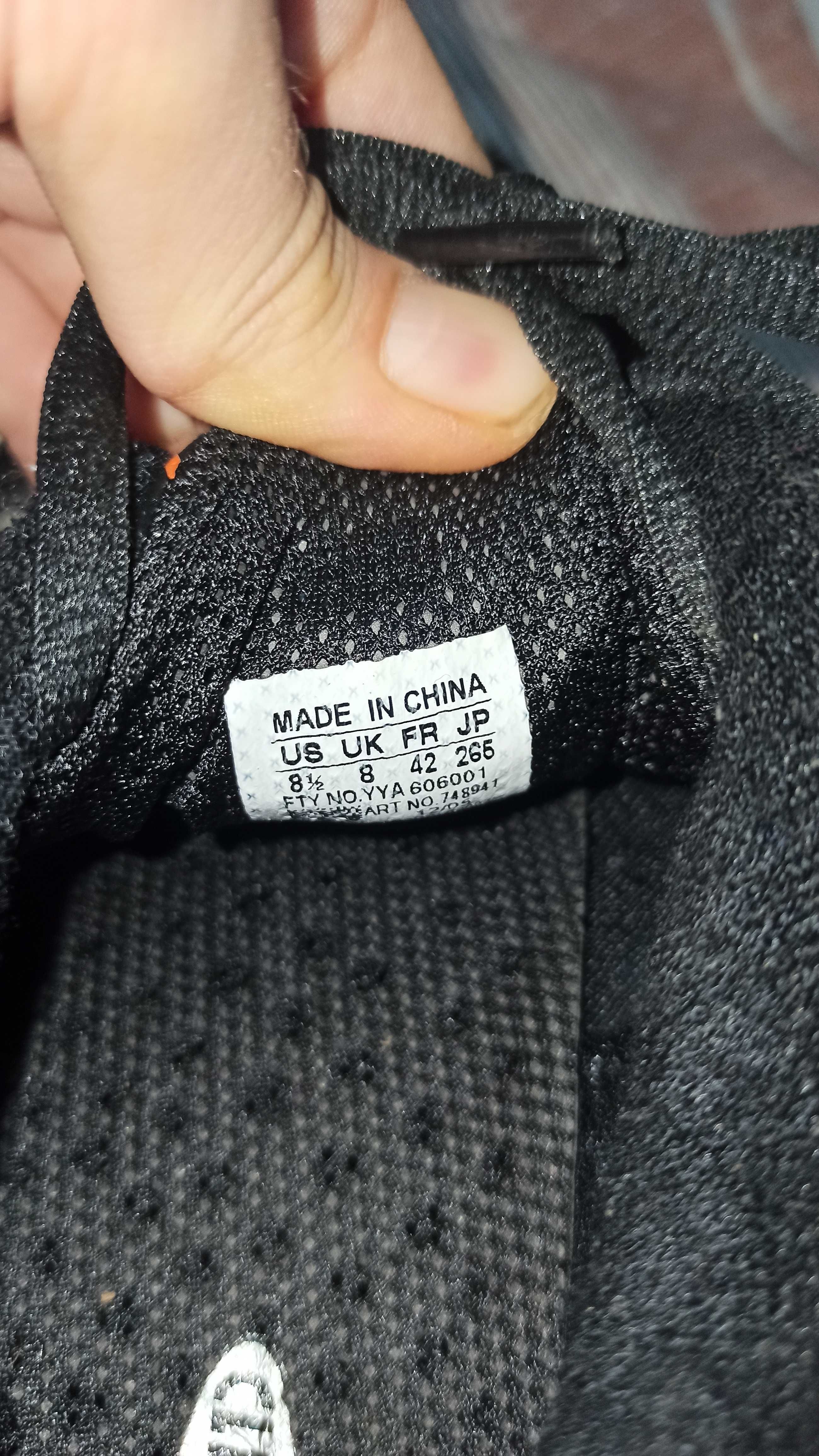 Кроссовки Adidas Climacool  42 подошва с вентиляцией