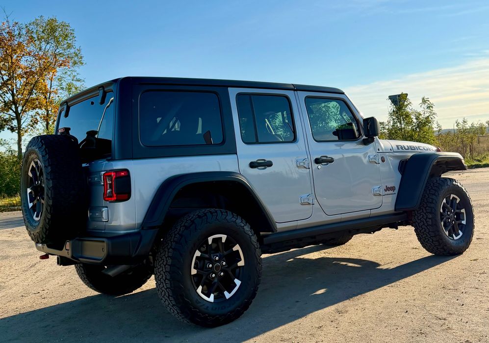 Jeep Wrangler RUBICON 4-Door 2024 3,6 V6 Hard Top FV 23% 6000km