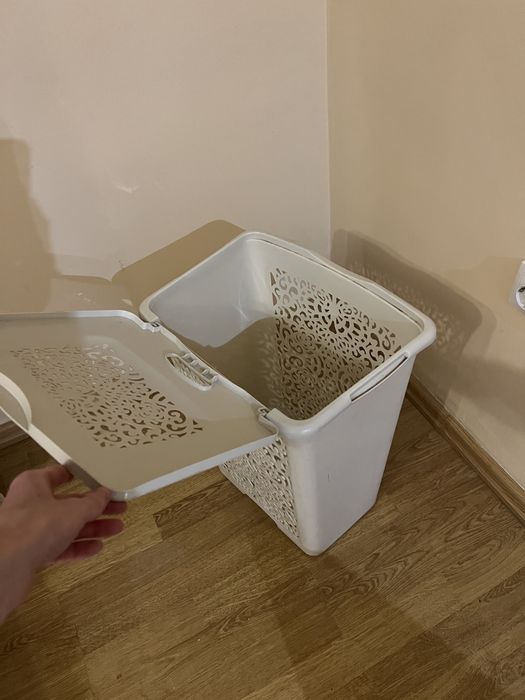 Корзина для білизни