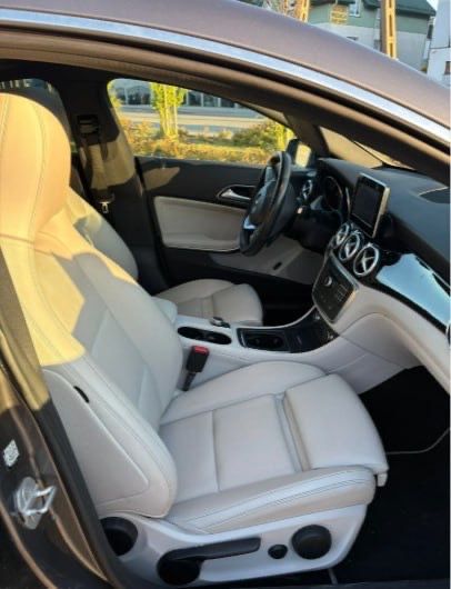 Mercedes-benz CLA 250 2016