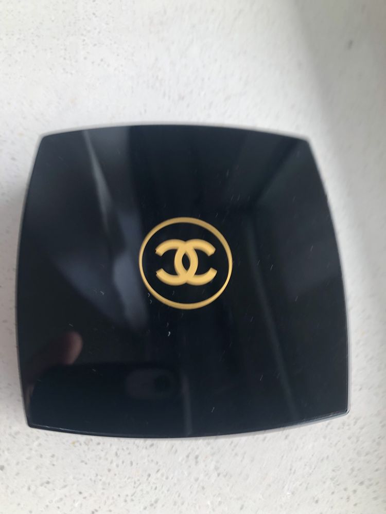 Chanel Uzywany rozswietlacz chanel illuminating powder