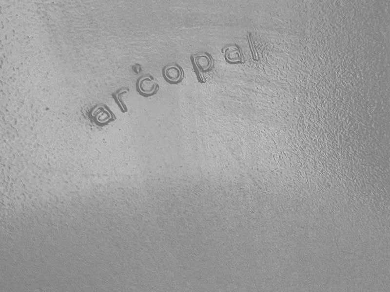 Супниця з кришкою виготовлена опалового скла Виробник Arcopal,Франція