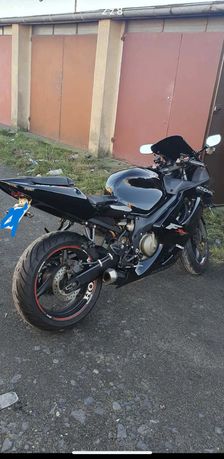 Honda CBR 600 f4i sport