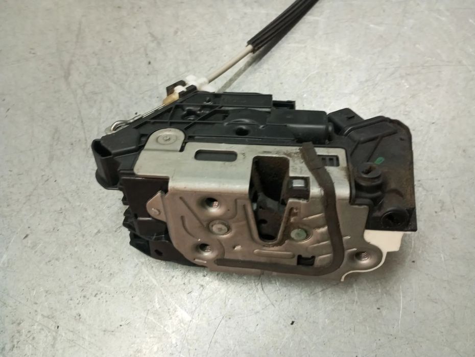 Fechadura / fecho porta trás direito SEAT Ibiza IV (6J5, 6P1)